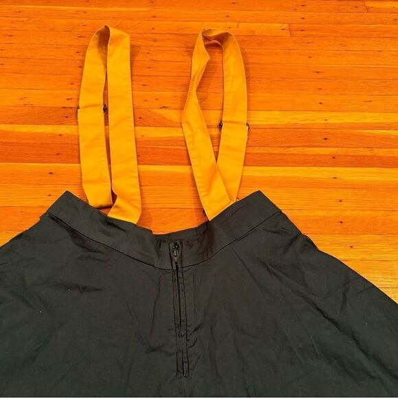 Doctor Who Her Universe skirt with suspender straps. - Picture 3 of 4